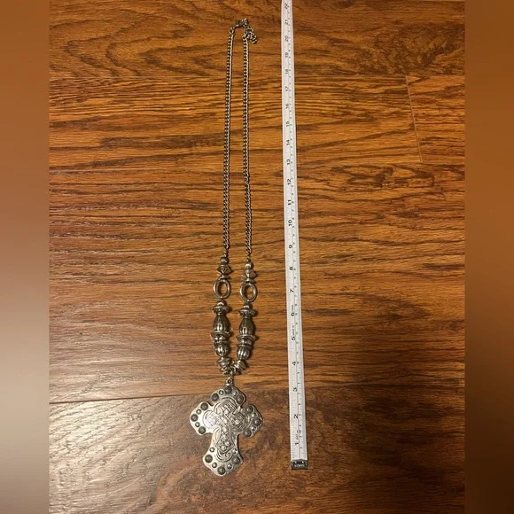 Silver Cross Pendant Fashion Necklace - Picture 4 of 9